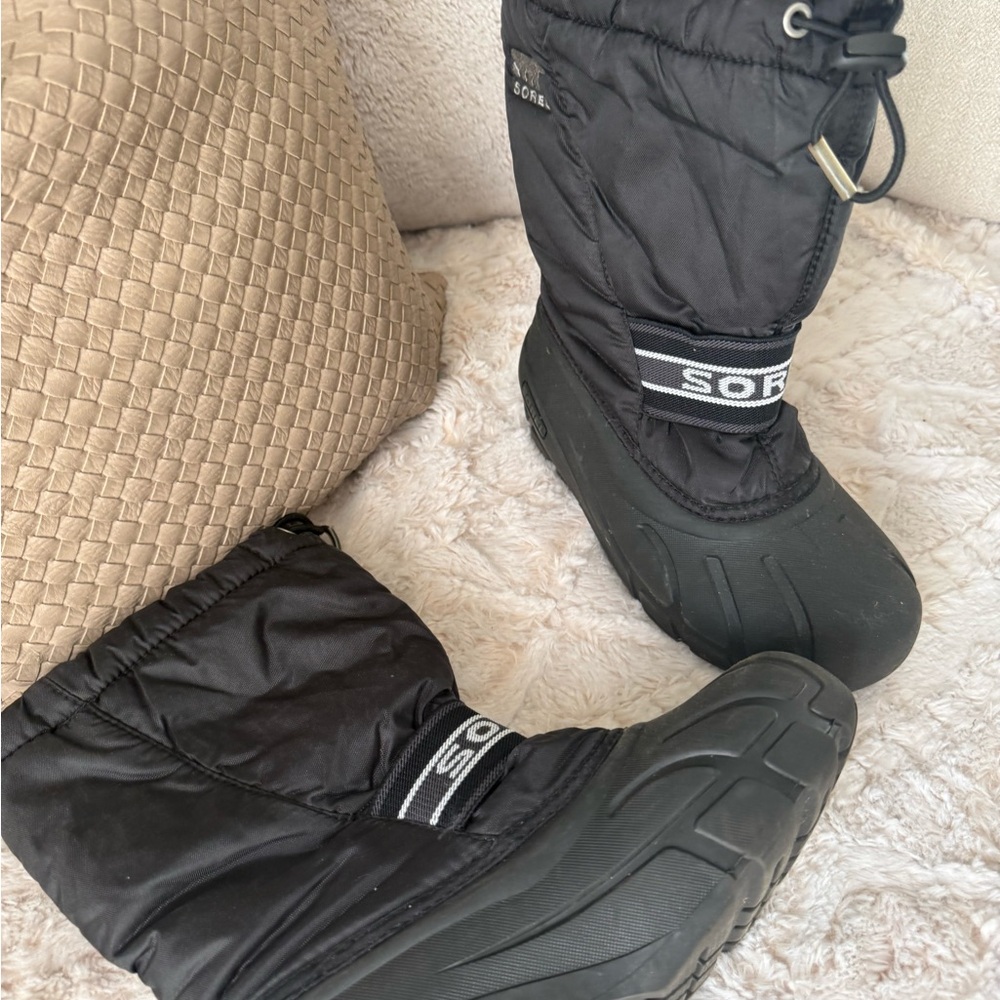Sorel Kids Black Winter Boots